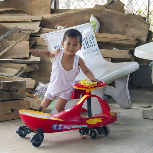 8/3, gặp lại ‘soái ca’ văng ra khỏi bụng mẹ - 5