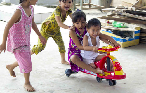 8/3, gặp lại ‘soái ca’ văng ra khỏi bụng mẹ - 4