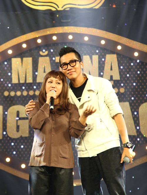 Ngọc Linh "Tình thơ" bật khóc khi tái xuất sau 14 năm - 2