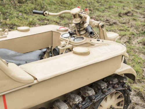 Kinh ngạc môtô bánh xích xe tăng của phát xít Đức - 4