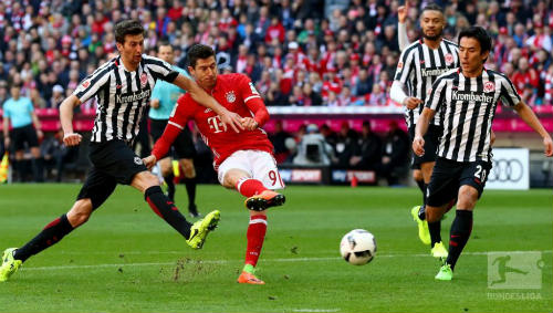 Bayern Munich – Frankfurt: Ngôi sao và cột mốc vàng - 1