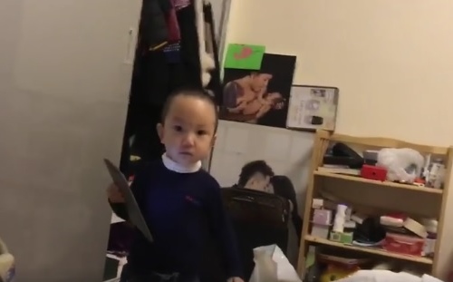 "Đột nhập" phòng ngủ của vợ chồng Tuấn Hưng - 2