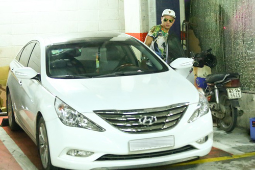 Choáng với nhà lầu, xe hơi của Hồ Quang Hiếu và Bảo Anh - 5