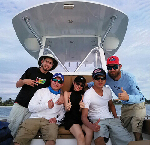 Choáng với nhà lầu, xe hơi của Hồ Quang Hiếu và Bảo Anh - 10