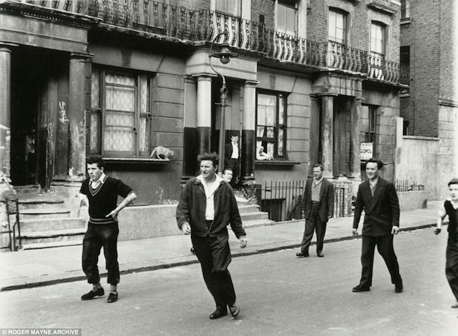 Ảnh hiếm về cuộc sống London những năm 1950 - 3