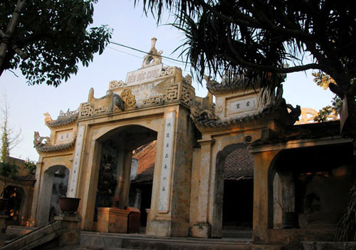 Làm bánh dày nặng 2 tấn dâng vị thần “Một chân” - 3