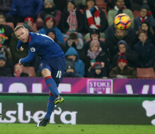 MU & ngôi sao tranh cãi: Rooney - Mặt trái của chân sút vĩ đại nhất (P5) - 1