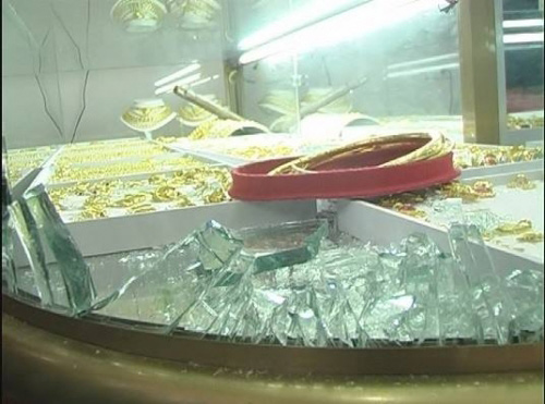 Lô vàng 2 tỷ biến mất bí ẩn lúc rạng sáng - 1