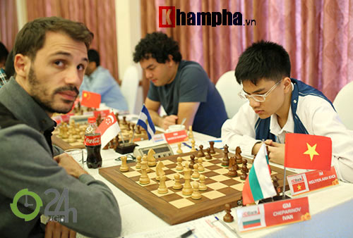 Quang Liêm &#34;đấu chung kết&#34; với 3 kỳ thủ Trung Quốc - 1