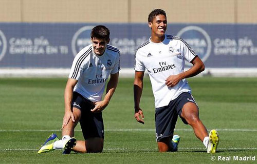 Chuyển nhượng MU: 52 triệu bảng cho “tiểu Henry” - 2