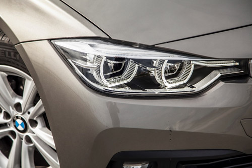 BMW 3-SERIES: Mẫu xe triệu người mơ - 1