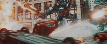 &#34;Tiếc hùi hụi&#34; dàn siêu xe bị phá nát trên phim trường - 1