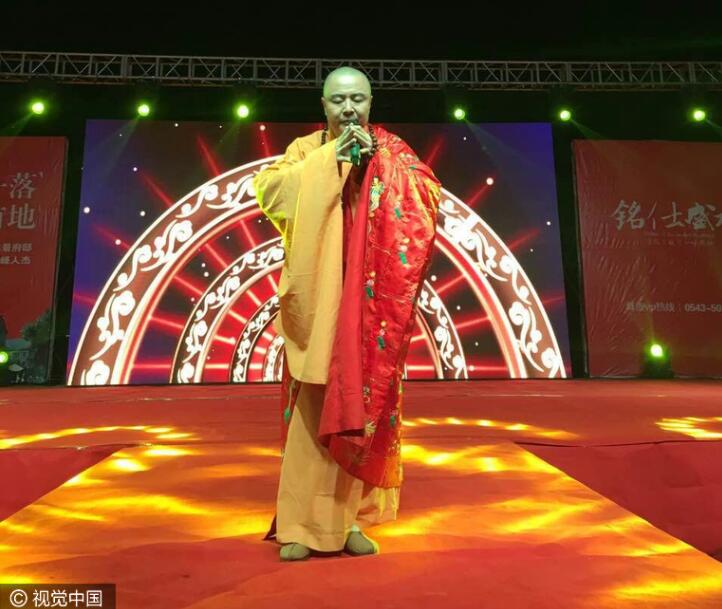 "Đường Tăng" hết thời, quanh năm đi hát rong mưu sinh - 2