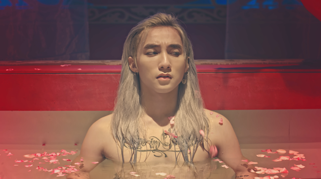 Hé lộ lý do Sơn Tùng đặt tên lạ "m-tp M-TP" cho album mới - 2