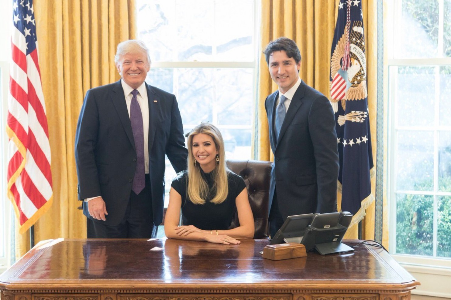 Con gái Trump ngày càng mở rộng &#34;quyền hành&#34; ở Nhà Trắng - 2