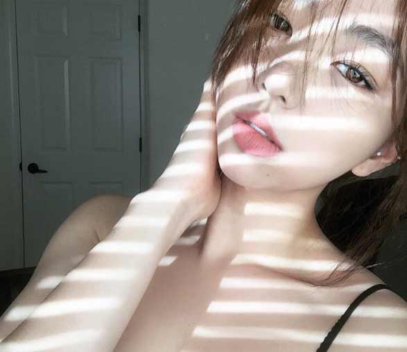 Gái đẹp xứ Hàn sở hữu hình thể uốn lượn &#34;siêu tưởng&#34; - 2