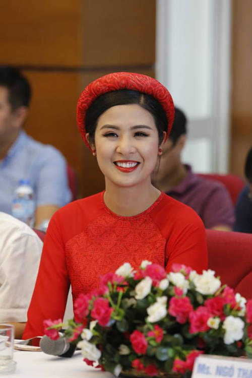 Hoa hậu Ngọc Hân tranh tài giải Việt dã toàn quốc - 5