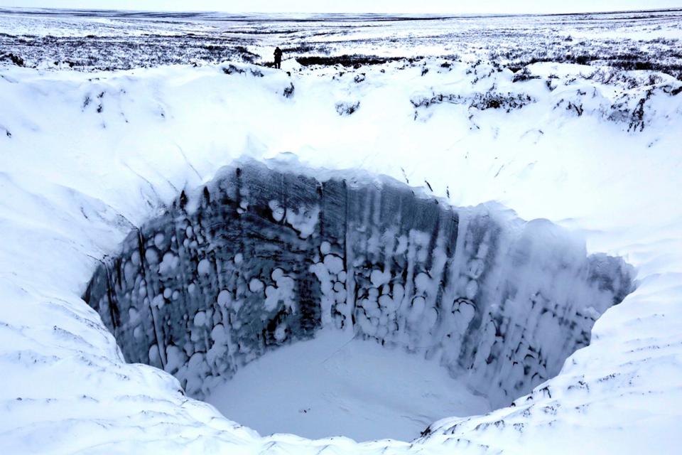 7.000 bóng khí metan khổng lồ dọa nổ tung ở Bắc Cực - 1