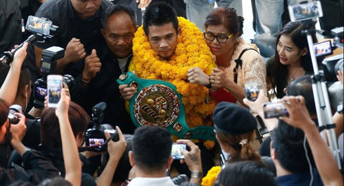 Võ sỹ nhặt rác gây chấn động: Thánh knock-out, Pacquiao 2.0 - 2