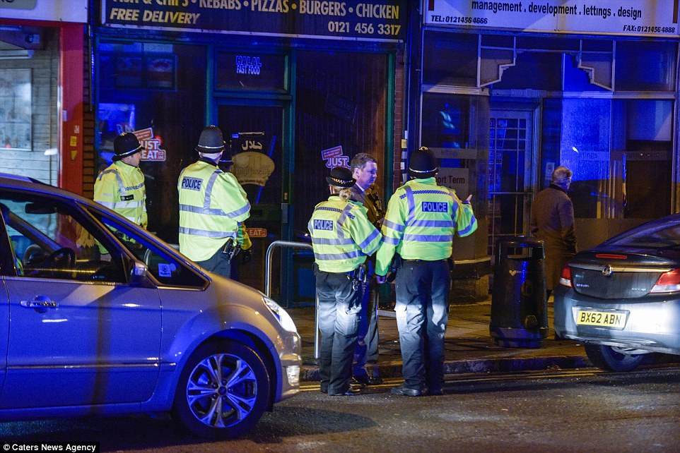 Bắt giữ 7 nghi phạm sau vụ khủng bố chấn động nước Anh - 1