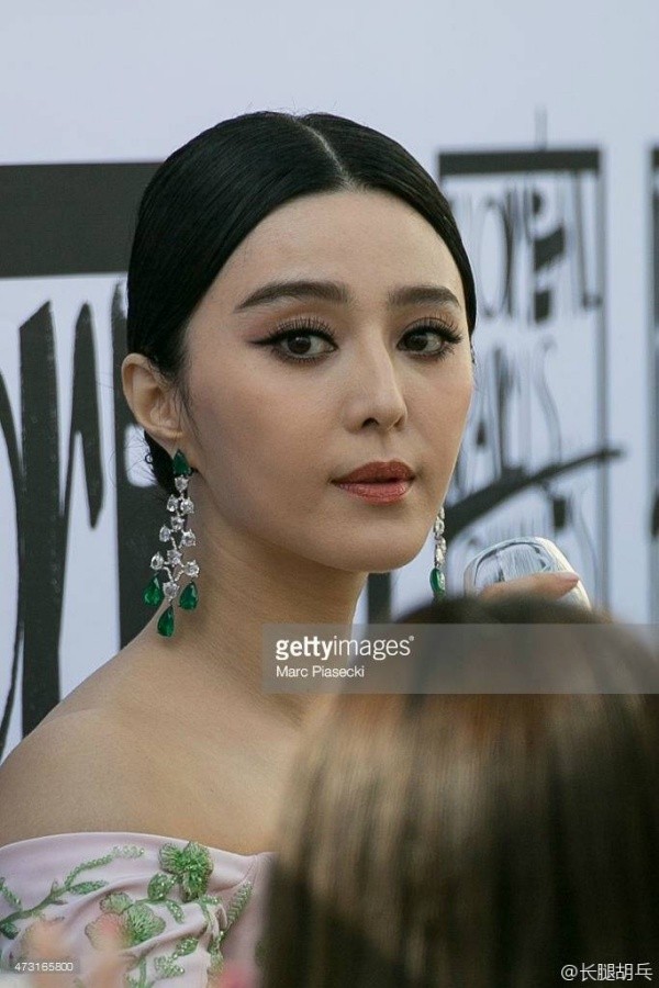 Ảnh mới gây sốc về nhan sắc thật của Phạm Băng Băng - 3