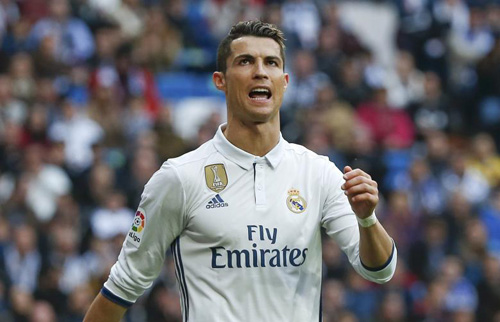 Sợ giảm quyền lực, Ronaldo ngăn Real mua 3 sao bự - 1