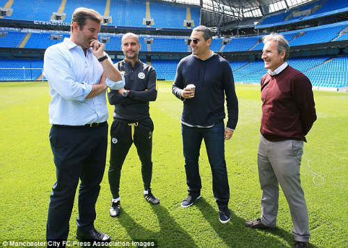 Guardiola: “Ông trùm” số 1 ghế HLV Premier League - 2