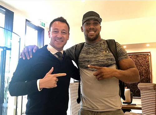 Tin thể thao HOT 27/3: “Tiểu Ánh Viên” giành 15 HC vàng, phá bốn kỷ lục quốc gia - 2