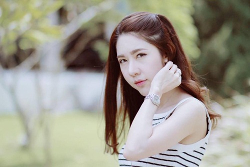 Đến cả nữ y tá cũng khiến người ta phải xốn xao thế này sao? - 7