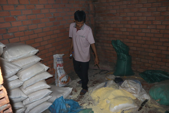 Bắt quả tang cơ sở trộn phẩm màu để thành tiêu “ngon” - 3