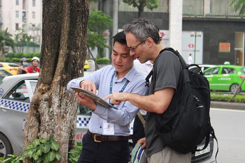 Bí mật tại cung đường “vàng” Lê Văn Lương - 1