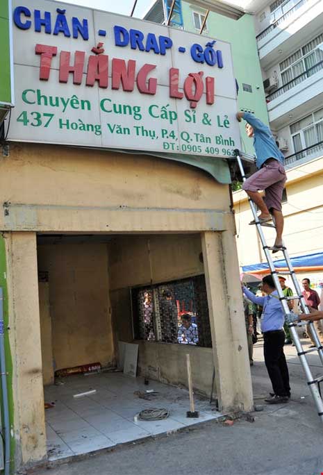 Dẹp vỉa hè, dân Tân Bình sợ ông Hải quận 1 - 4