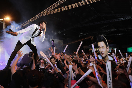 Đại tiệc “J-Volution” khiến khán giả Hải Phòng mãn nhãn - 7