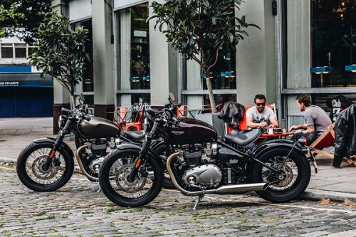 Triumph Bonneville Bobber sẽ ra mắt trong hôm nay - 2