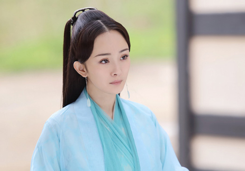 Phim Lưu Diệc Phi gây tranh cãi vì "diêm dúa, quê mùa" - 4