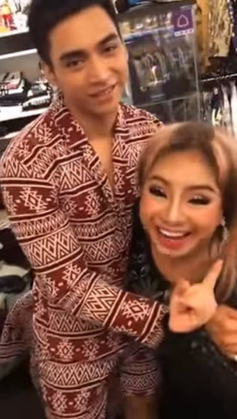 Choáng vì những "phi công trẻ" chiều nữ đại gia 58 tuổi tới bến - 3