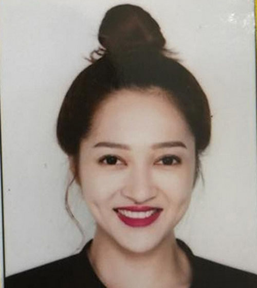 Bất ngờ ảnh thẻ cho thấy nhan sắc thực của mỹ nhân Việt - 2