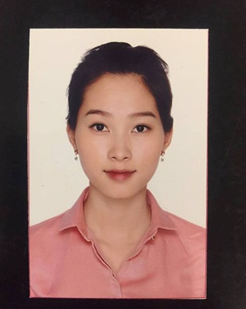 Bất ngờ ảnh thẻ cho thấy nhan sắc thực của mỹ nhân Việt - 3