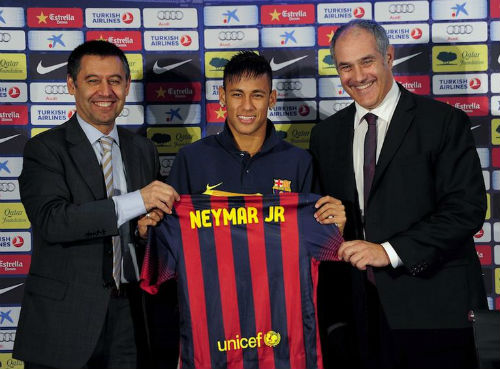 Âm mưu Real - Barca: Neymar nguy cơ ngồi tù, bố bị tố nhận hối lộ - 1
