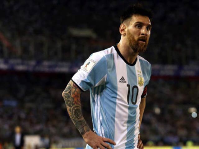 Messi - Argentina: 