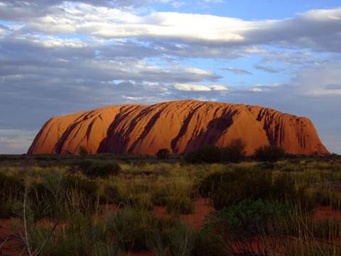 Uluru, ngọn núi bất phàm - 4