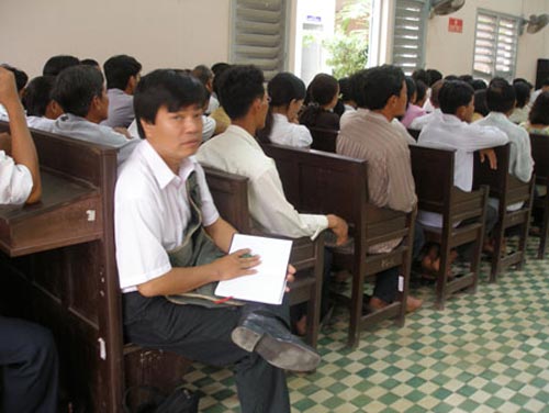 Hoàng Hùng và vụ ly hôn của bà Hoàng Yến - 1