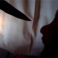 Pháp luật - Cụ bà 90 tuổi chết lõa thể trên giường