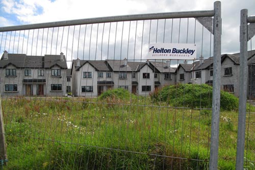 Những “con ma” BĐS đe dọa châu Âu - 3