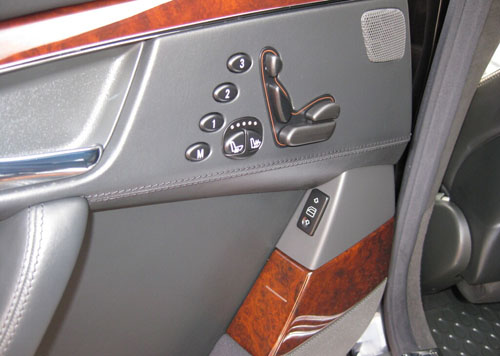 Mercedes-Benz S65 AMG: Hiện thân của rồng - 12