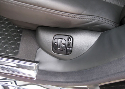 Mercedes-Benz S65 AMG: Hiện thân của rồng - 13