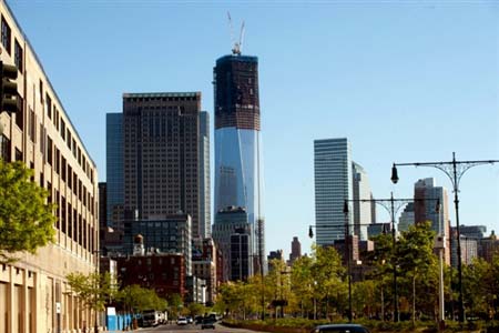 Tháp bị khủng bố ngày 11-9 có "hậu duệ" - 8