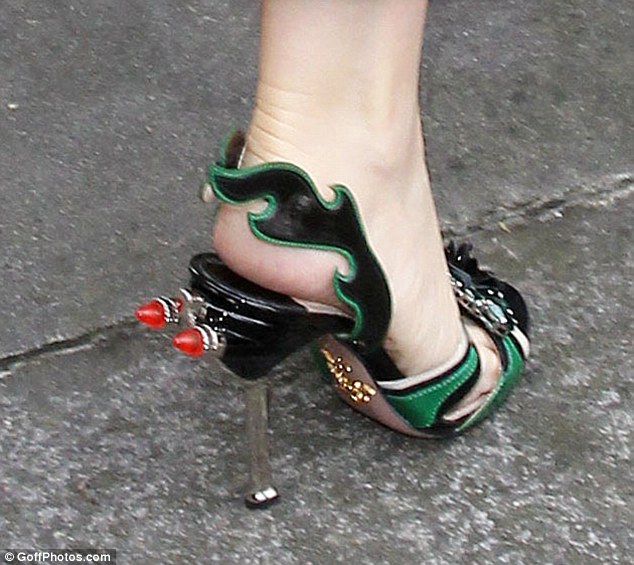 Mariah Carey mắc lỗi nặng với tregging - 7