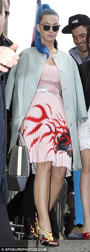 Mariah Carey mắc lỗi nặng với tregging - 8