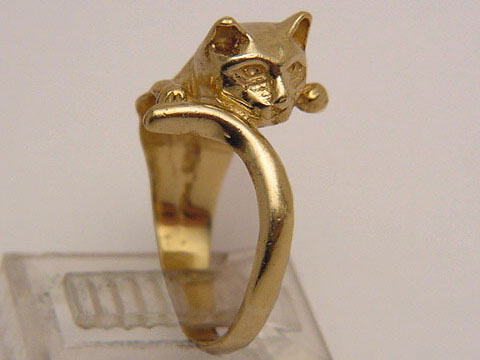 Nhẫn cũng đáng yêu như... mèo - 19